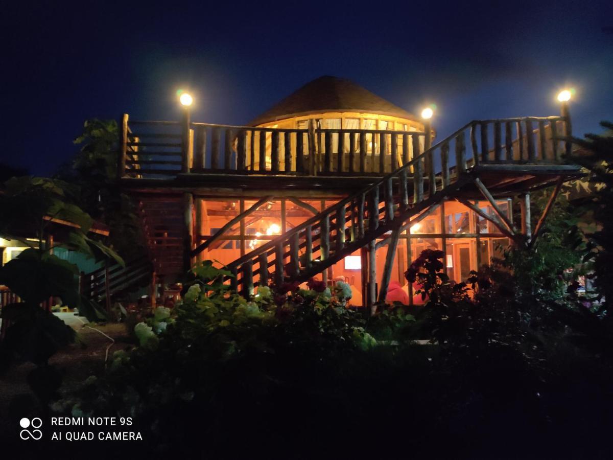 Happy Nomads Yurts & Hostel Karakol Kültér fotó