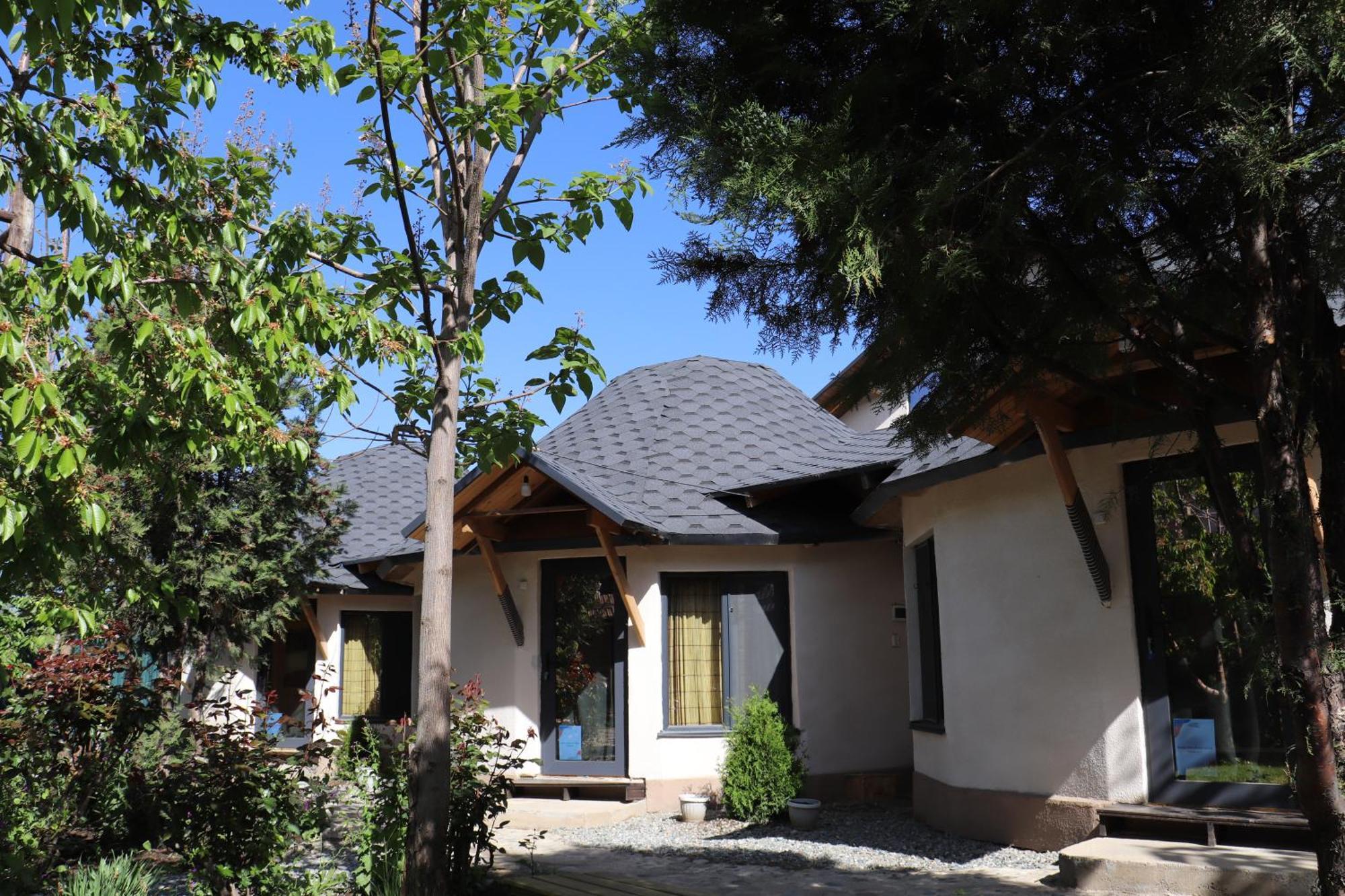 Happy Nomads Yurts & Hostel Karakol Kültér fotó